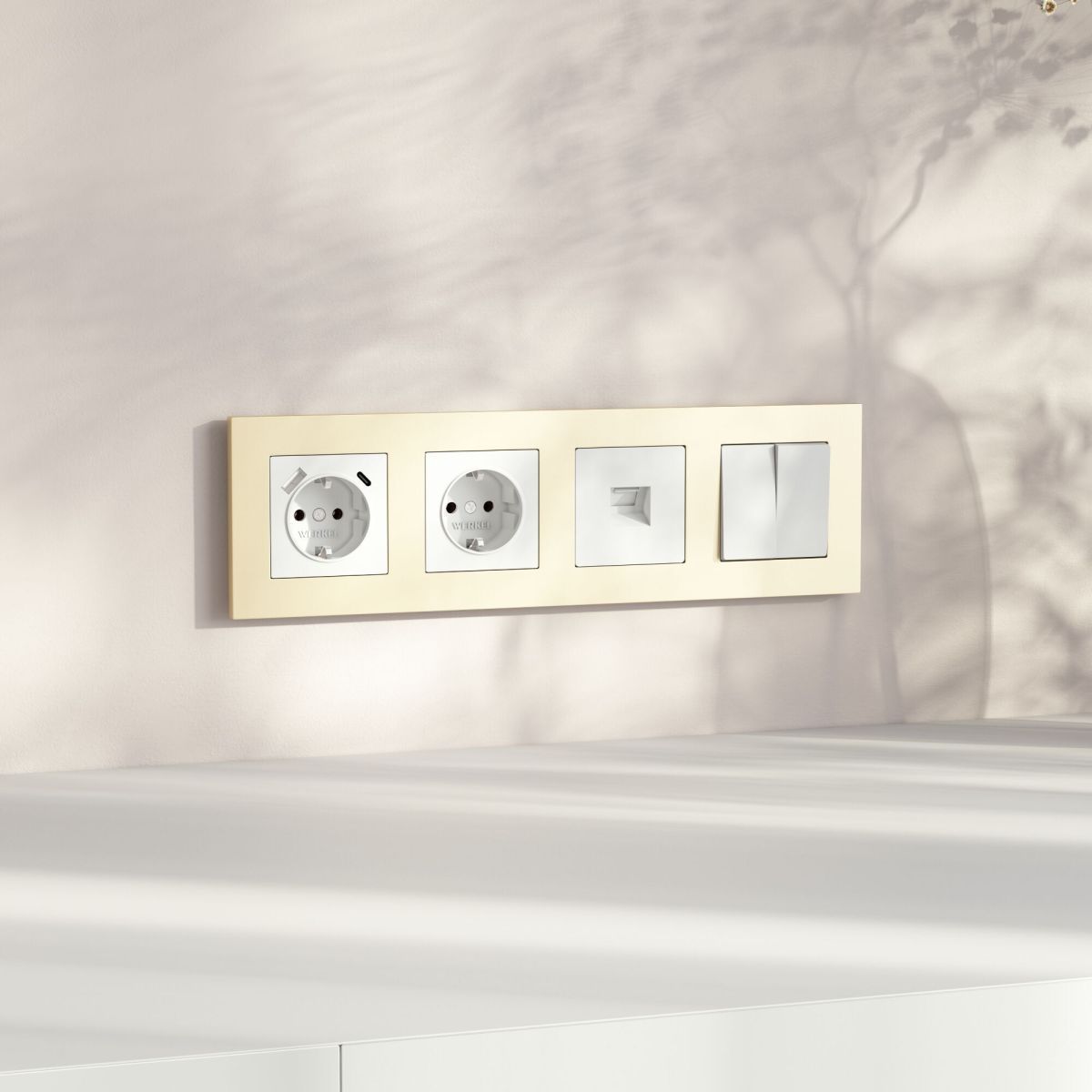 Рамка на 4 поста Werkel Slab (шампань софт) W0042911 4690389218446 a071625 в #REGION_NAME_DECLINE_PP#