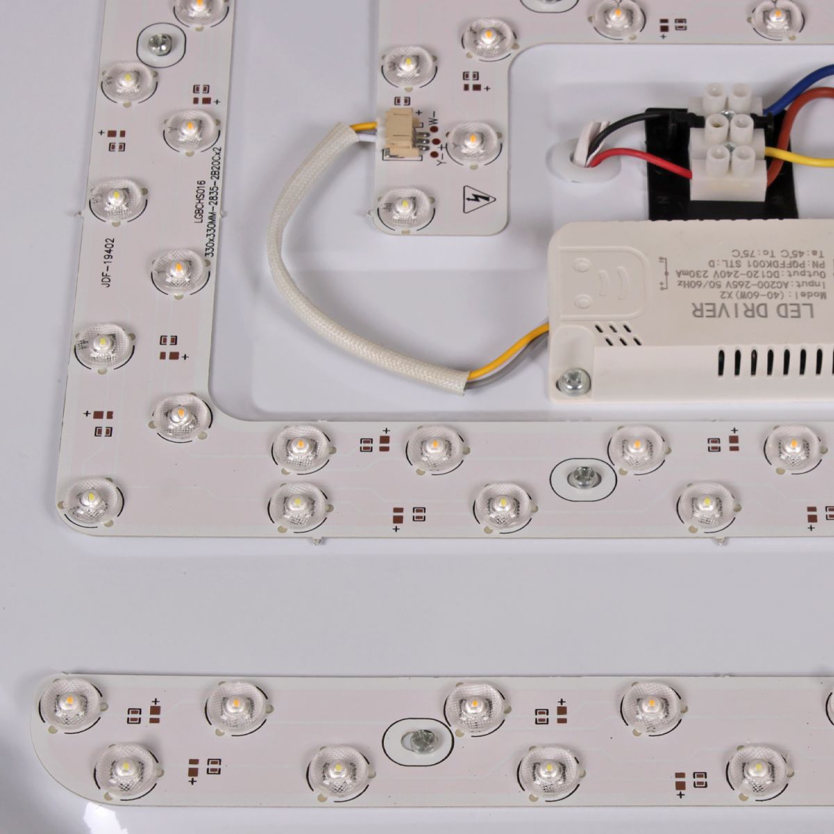 Потолочный светодиодный светильник на натяжной потолок Reluce 12001-0.5-500 в Санкт-Петербурге