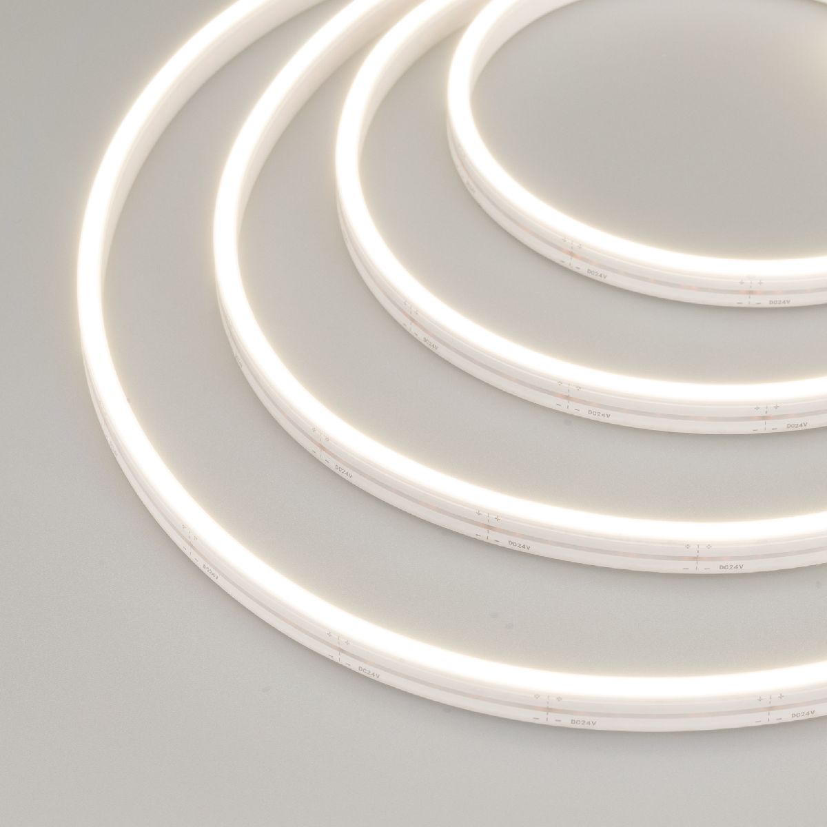 Лента герметичная Arlight MOONLIGHT-SIDE-A120-06x12mm 24V Day4000 (9.6 W/m, IP65, 5m, wire x2) 041034 в Санкт-Петербурге