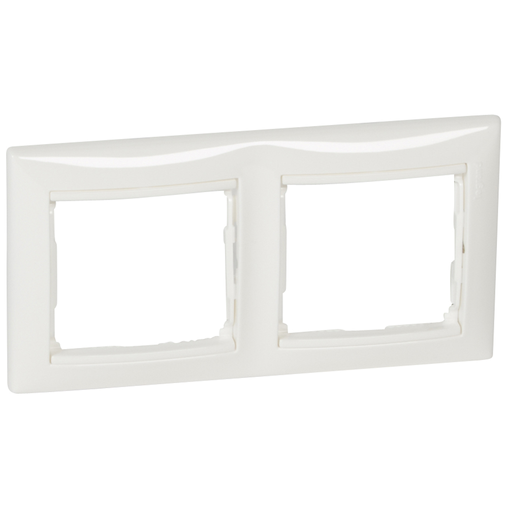 Рамка двухместная Legrand Valena Classic 694241 в Санкт-Петербурге