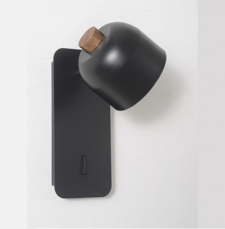 Бра черное Favourite Mauris 2833-1W в #REGION_NAME_DECLINE_PP#