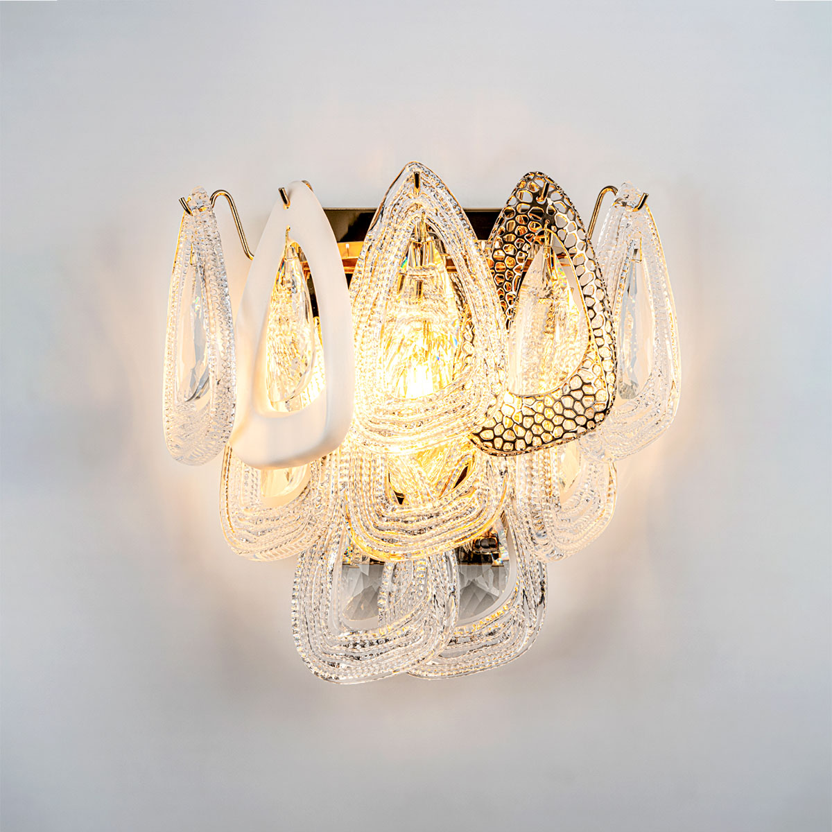 Настенный светильник Modelux ML.6775.305 GD в Санкт-Петербурге