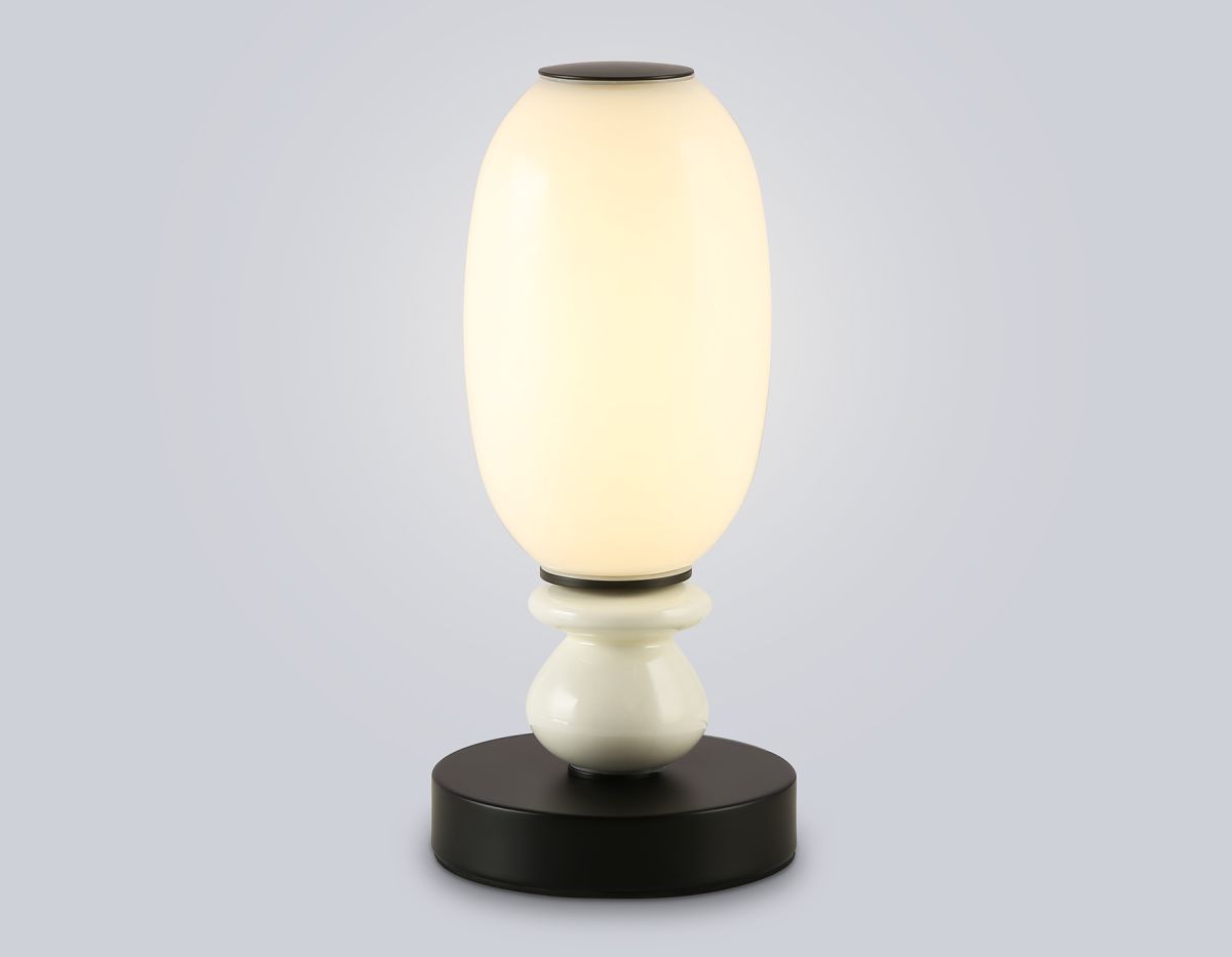 Настольная лампа Ambrella Light High Light Ceramo Modern LH53154 в #REGION_NAME_DECLINE_PP#
