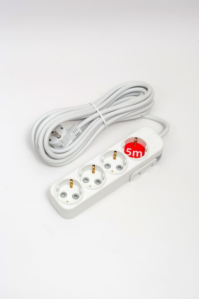 Удлинитель с/з 4вх с защитными шторками ELBI Myra 527-010205-421 в Санкт-Петербурге