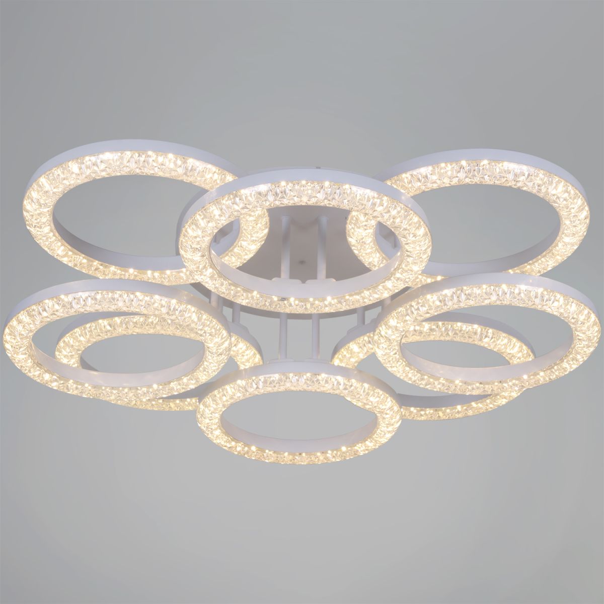 Потолочный светильник Reluce 67120-0.3-4+4C WH в #REGION_NAME_DECLINE_PP#