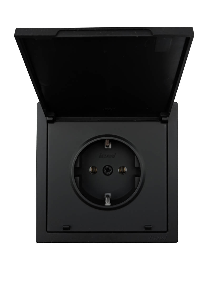 Розетка с/з с крышкой ПБТ черный бархат безвинтовой зажим/клемма Lezard Zima 704-4288-123BQC в Санкт-Петербурге