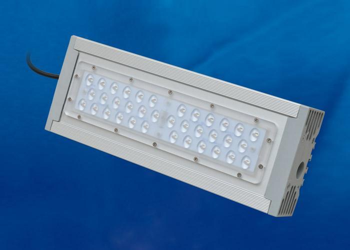 Уличный светодиодный светильник на столб (UL-00004205) Uniel ULV-R24J-60W/5000К IP65 Silver в Санкт-Петербурге