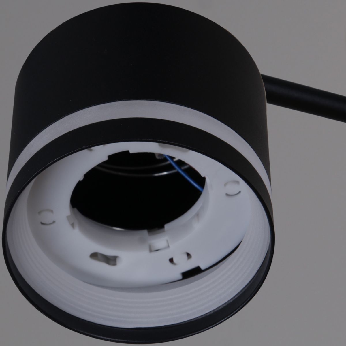 Люстра на штанге Reluce 96730-0.3-06 GX53 BK в Санкт-Петербурге