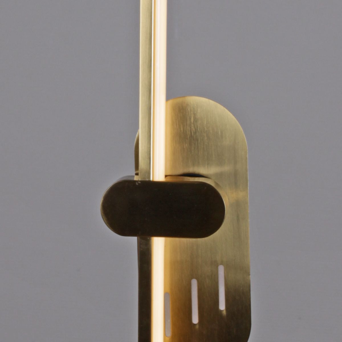 Настенный светильник Reluce 52295-0.2-580 в Санкт-Петербурге