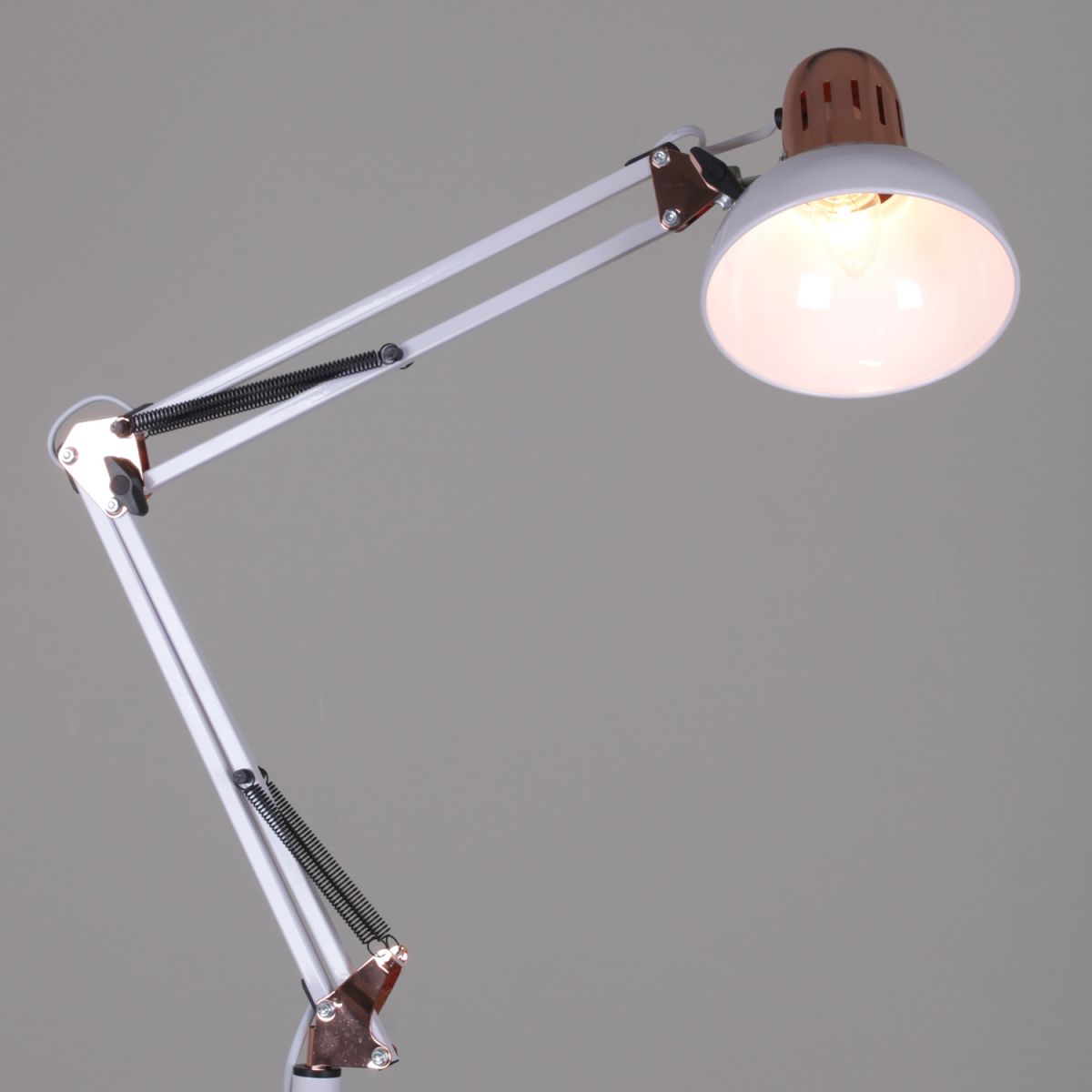 Торшер Reluce 00880-0.6-01HV WT в #REGION_NAME_DECLINE_PP#