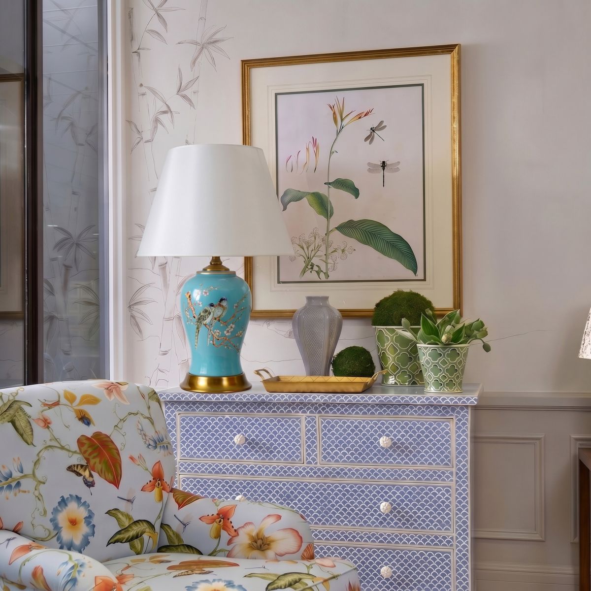 Настольная лампа Loft IT Bluebell 10493T в Санкт-Петербурге