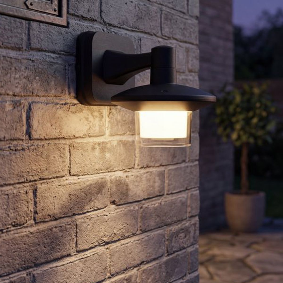 Уличный настенный светильник Reluce 08335-9.2-001JH LED12W BK RLOS в Санкт-Петербурге