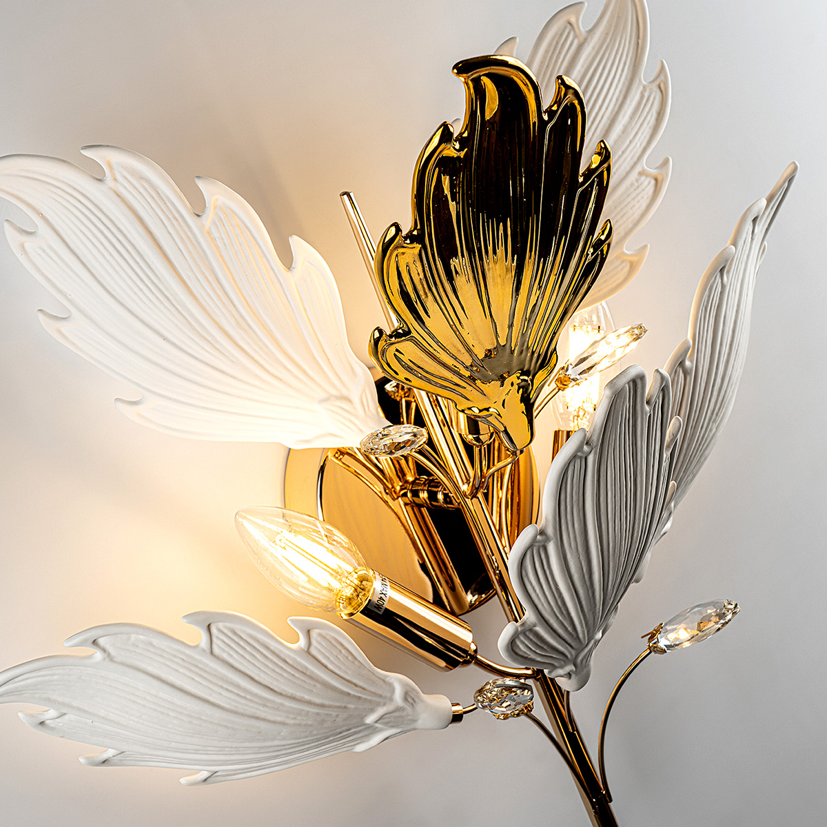 Настенный светильник Modelux ML.6869.450 GD в #REGION_NAME_DECLINE_PP#