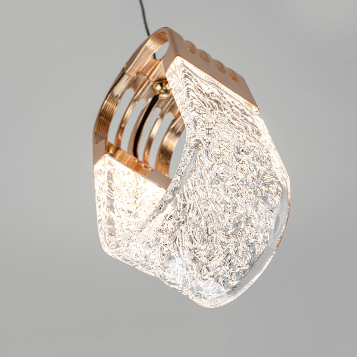 Подвесной светильник Modestyle MS.1717.1 GD в #REGION_NAME_DECLINE_PP#