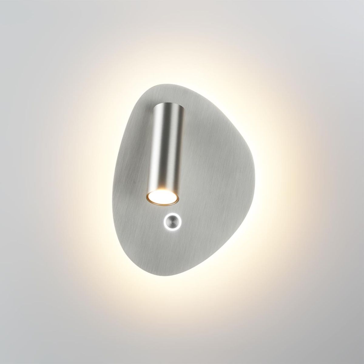 Настенный светильник Odeon Light Hightech Roy 7184/9WL в Санкт-Петербурге
