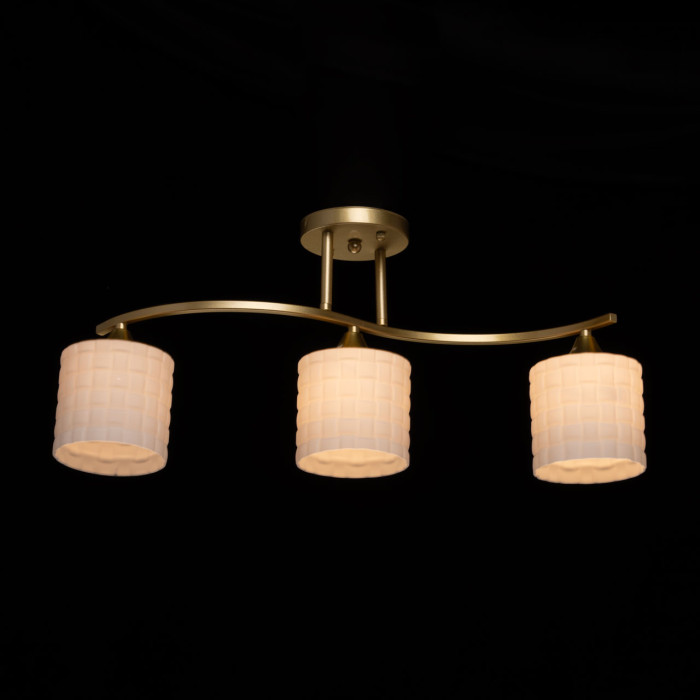 Потолочная люстра De Markt Тетро 673019203 в #REGION_NAME_DECLINE_PP#