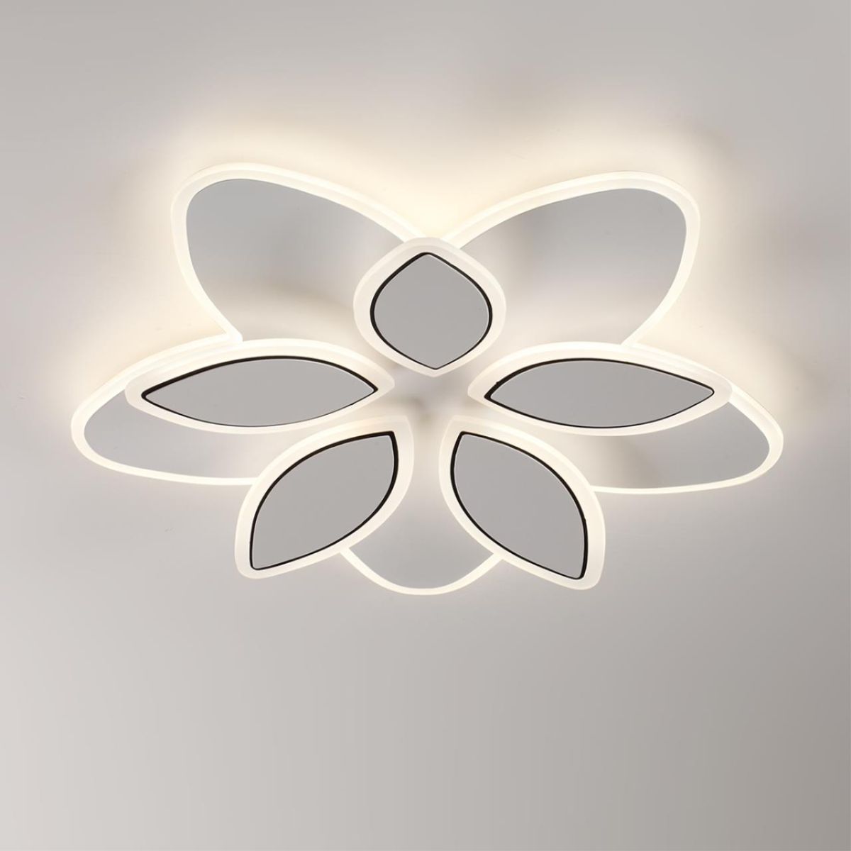 Потолочная люстра Lumion Ledio Lotus 8014/75CL в Санкт-Петербурге