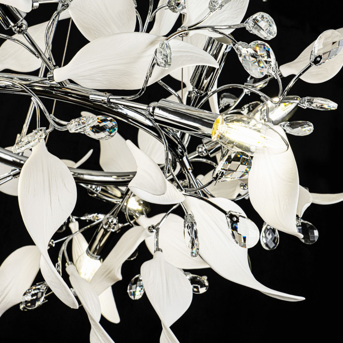 Подвесная люстра Modelux premium ML.6808.800P CR в #REGION_NAME_DECLINE_PP#