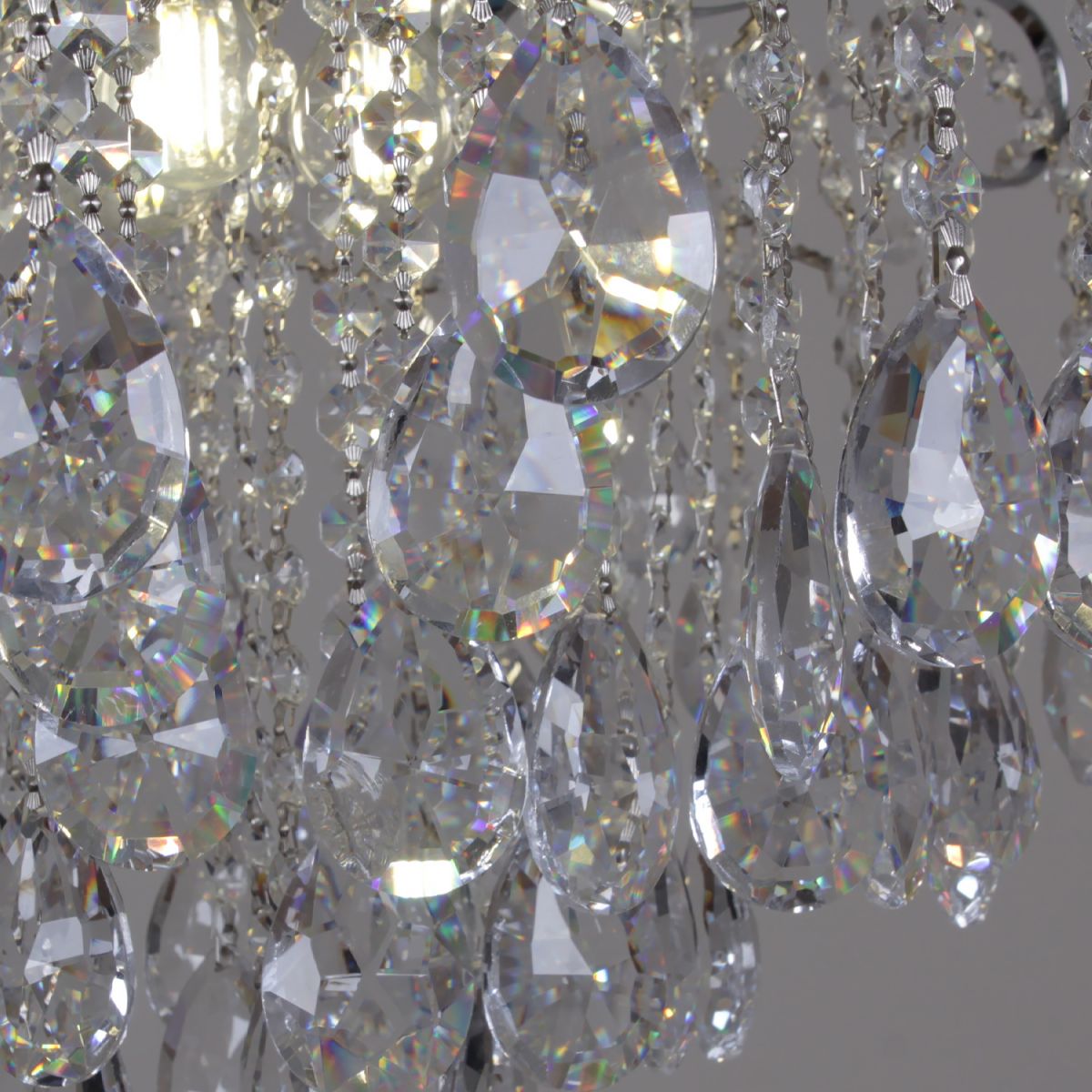 Люстра на штанге Reluce 79030-0.3-600A CH в Санкт-Петербурге