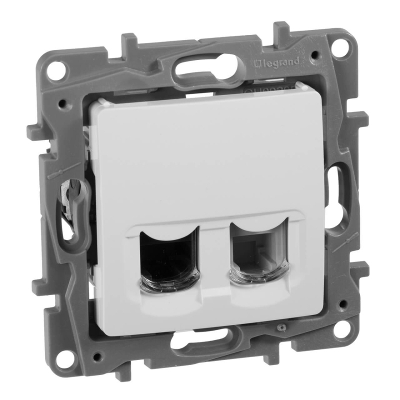 Розетка комбинированная RJ11+RJ45 Legrand Etika 5 кат UTP белая 672252 в Санкт-Петербурге