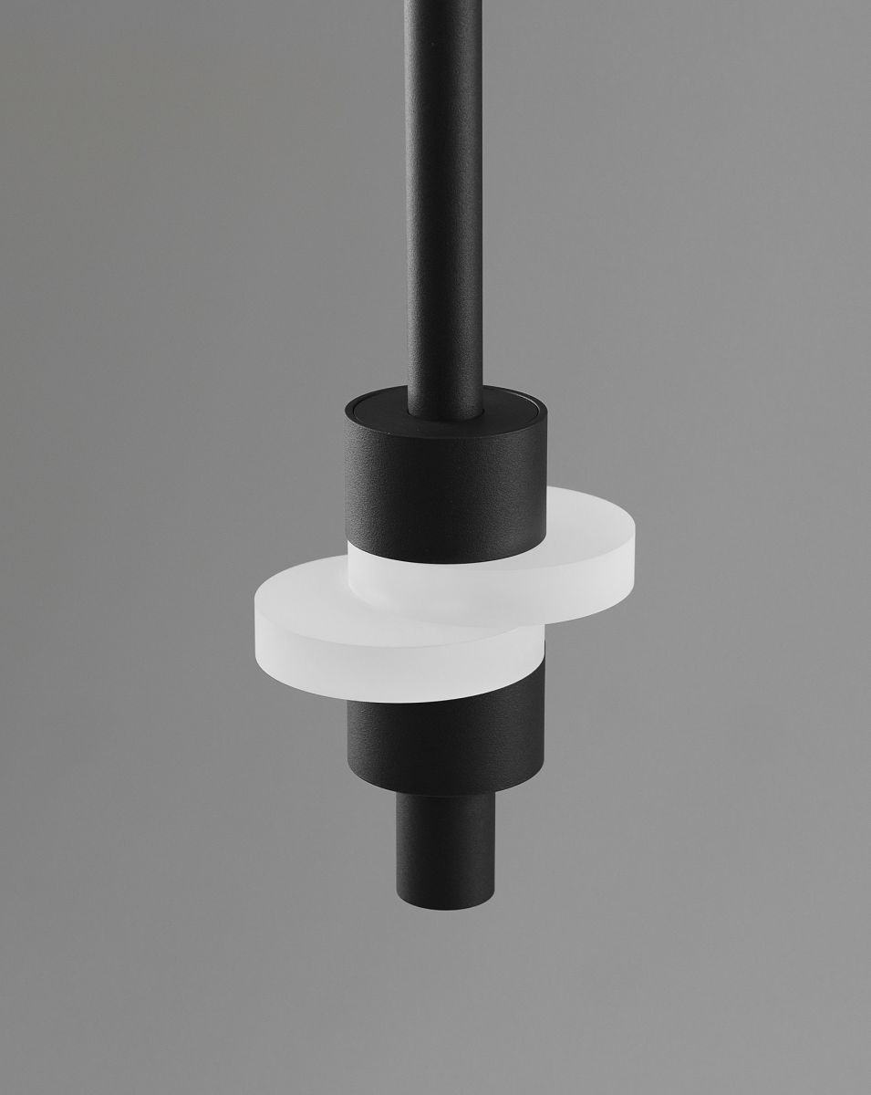 Подвесной светильник Moderli Stilla V11641-PL в #REGION_NAME_DECLINE_PP#