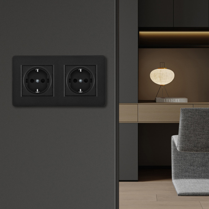 Розетка Arte Milano SET16-2-40-1x2 black в Санкт-Петербурге