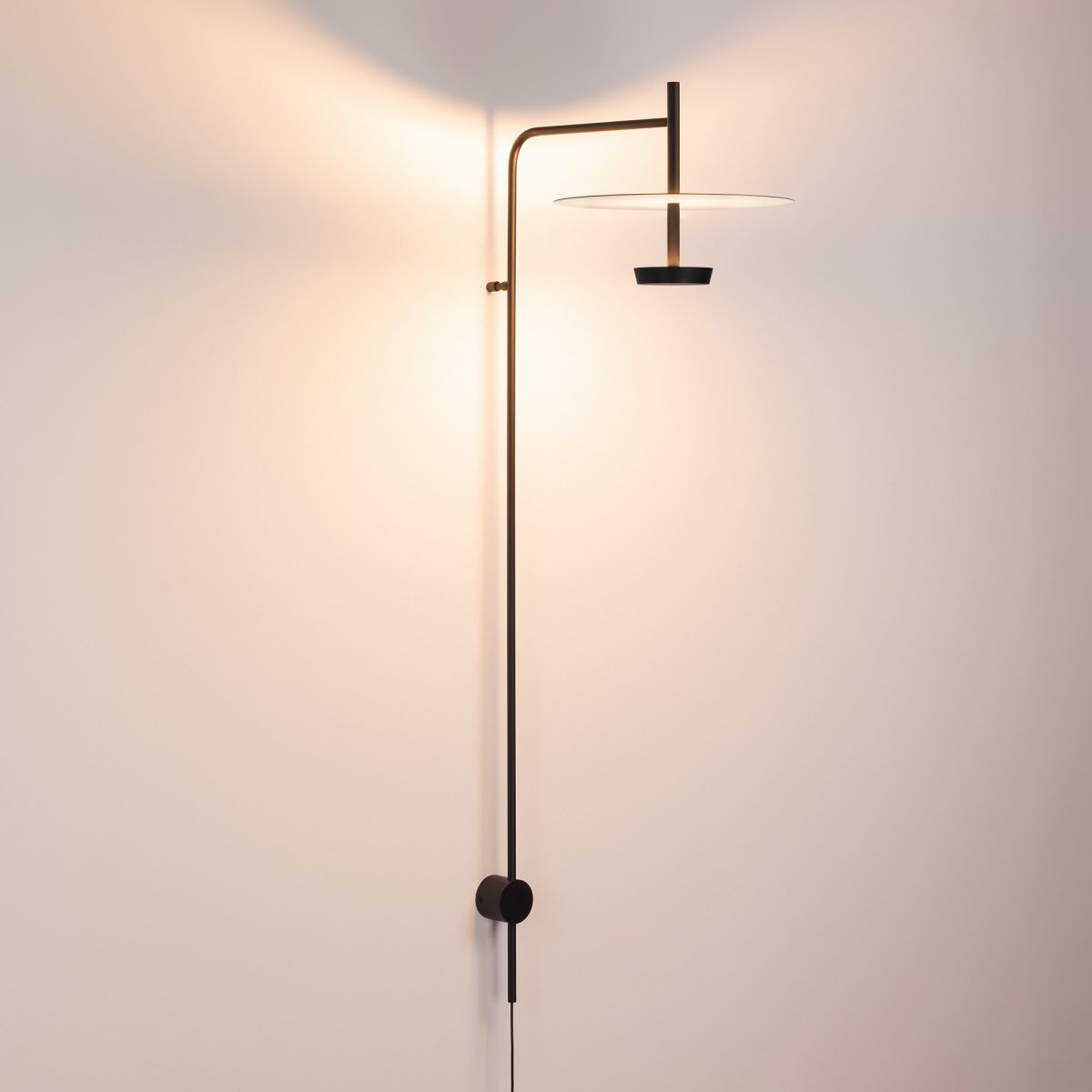 Бра Arlight SP-CAMPANA-WALL-L1200-9W Warm3000 (BK, 130 deg, 230V) (IP20 Металл) 059599 в Санкт-Петербурге