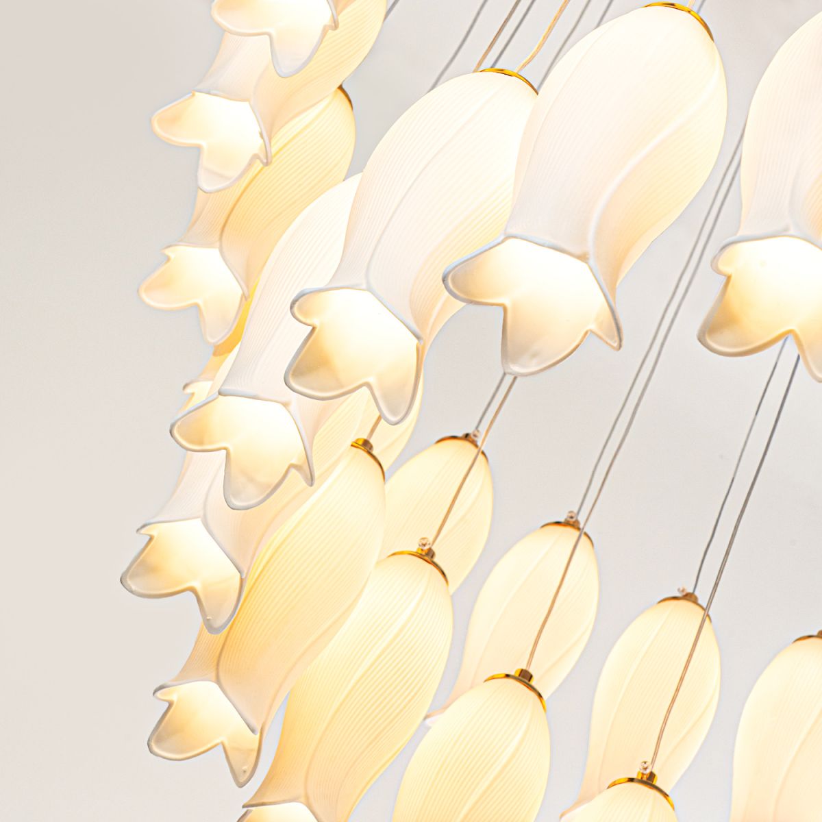 Подвесная люстра Modelux ML.8868.42 WH в Санкт-Петербурге