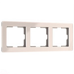 Рамка на 3 поста Werkel Acrylic айвори 4690389186295 W0032743