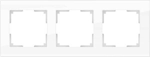 Рамка Werkel Favorit на 3 поста белый WL01-Frame-03 4690389061226